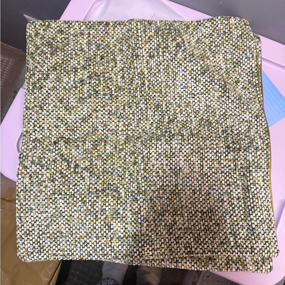 Green and White Patterned Fabric